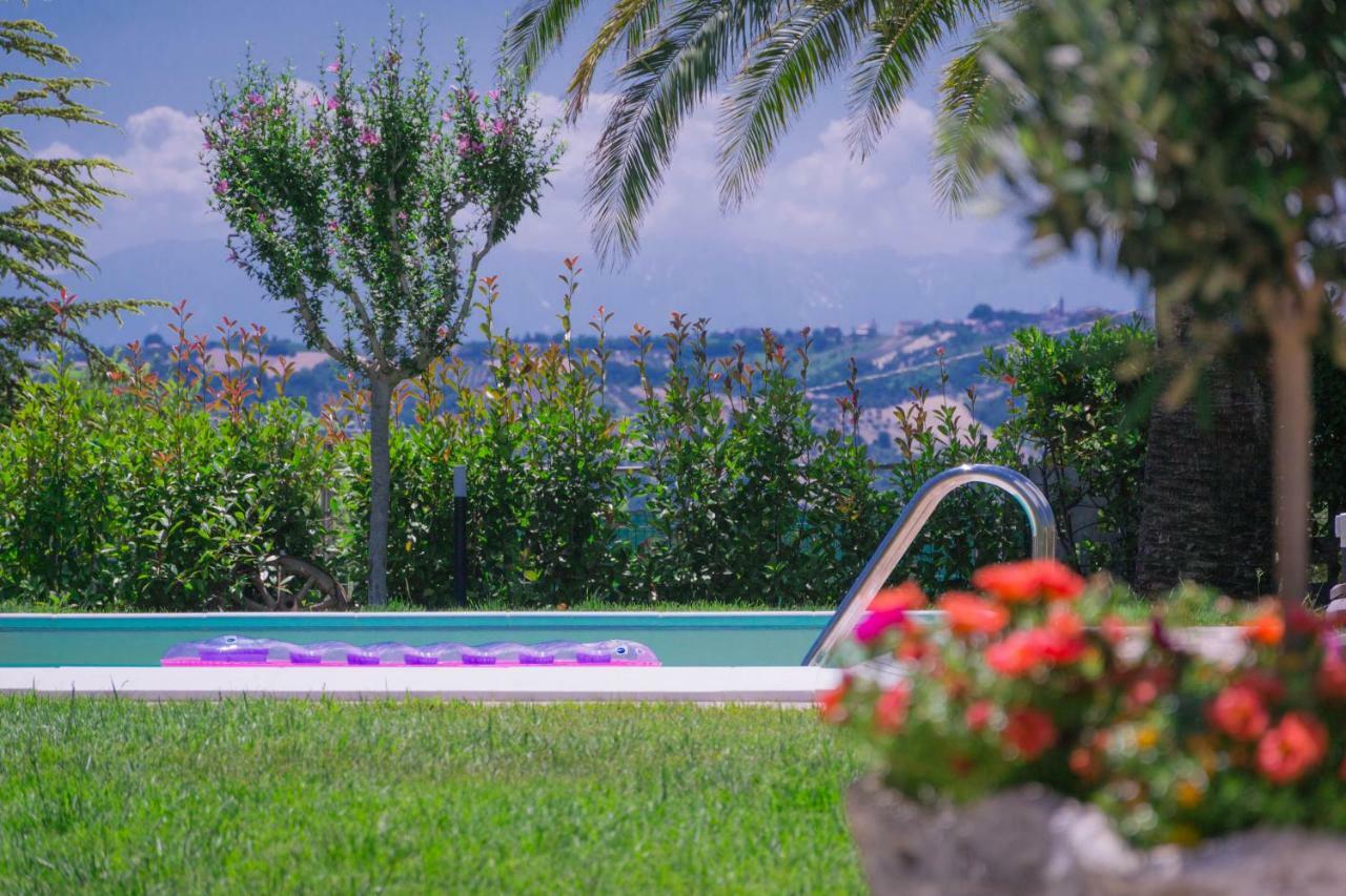 Gli Orti Di San Giacomo Bed & Breakfast Monteprandone Dış mekan fotoğraf
